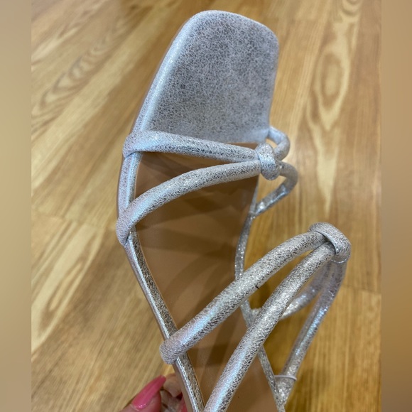 Chrome🖤 knot chunky square toe chunky heels NWT - Picture 11 of 15